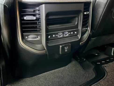 Used 2022 RAM 1500 Limited image 28