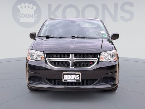 Used 2019 Dodge Grand Caravan SE w/ UConnect Hands-Free Group FWD image 19