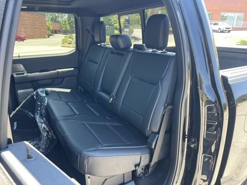 New 2026 Ford F150 Lariat w/ Equipment Group 501A Mid AWD/4WD image 19
