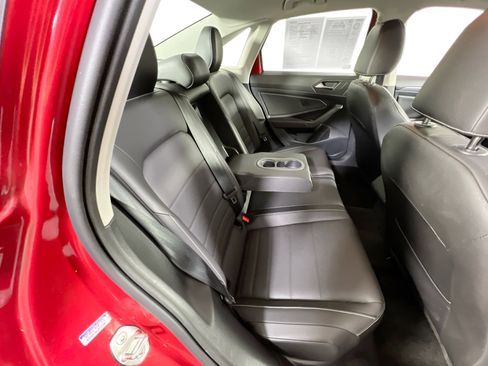 Used 2023 Volkswagen Jetta SE image 26
