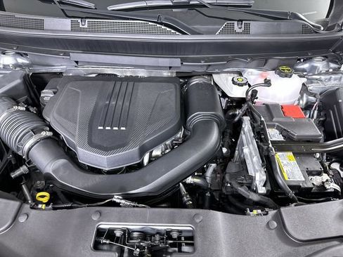 New 2026 Chevrolet Traverse RS w/ LPO, Floor Liner Package AWD/4WD image 31