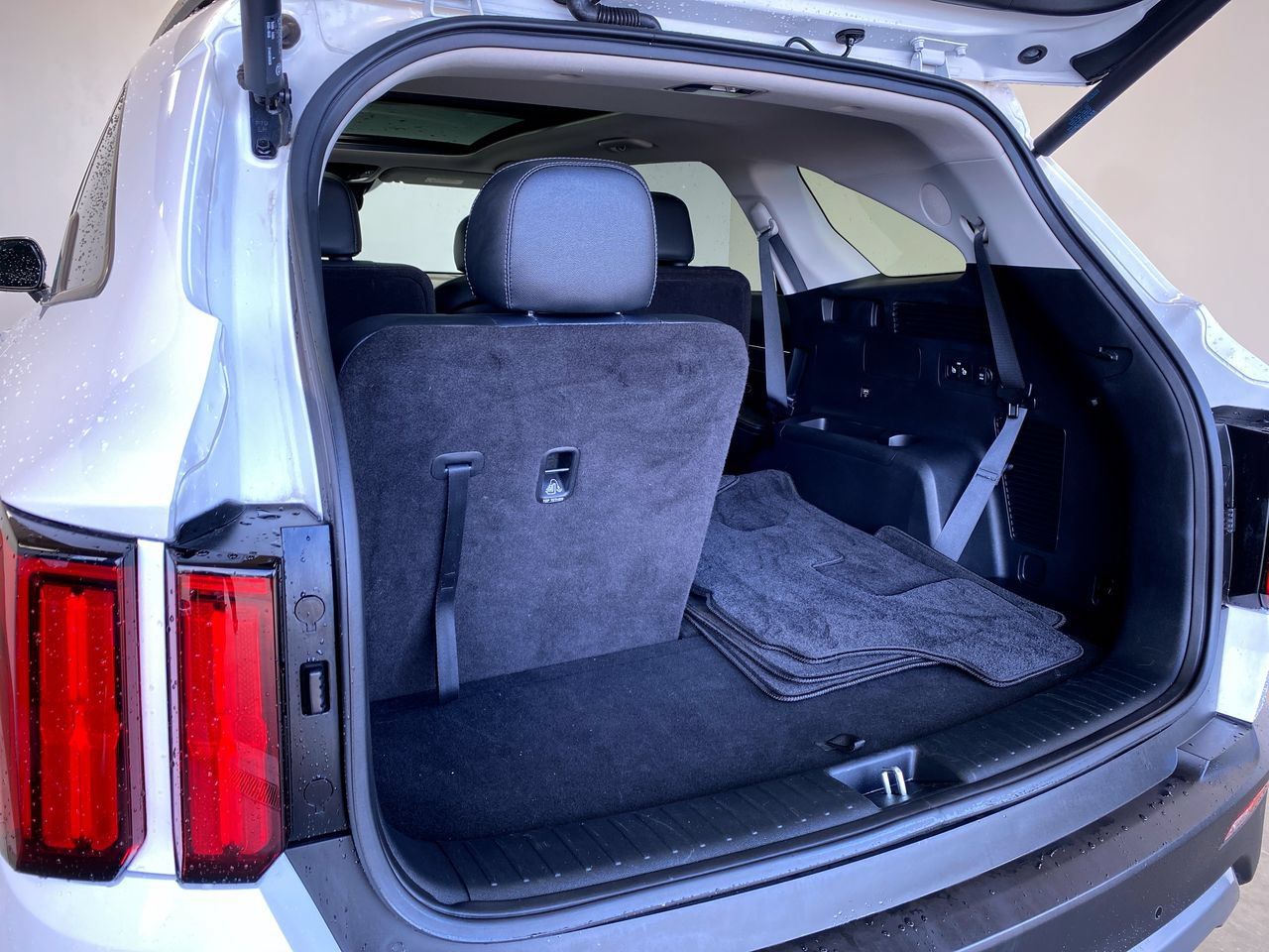 Certified 2022 Kia Sorento SX Prestige AWD/4WD image 15