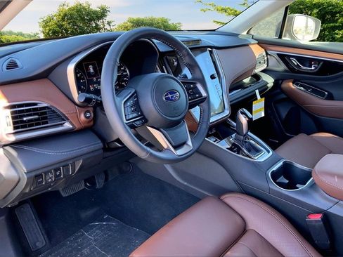 Certified 2025 Subaru Outback Touring image 17
