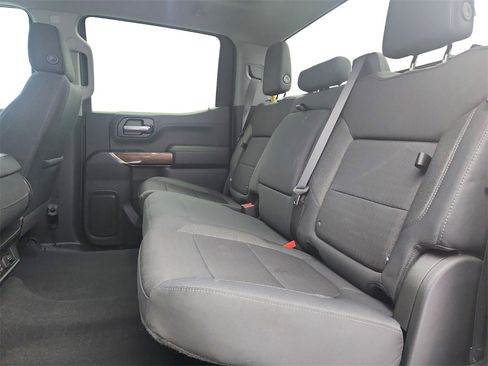 Used 2019 Chevrolet Silverado 1500 RST image 19