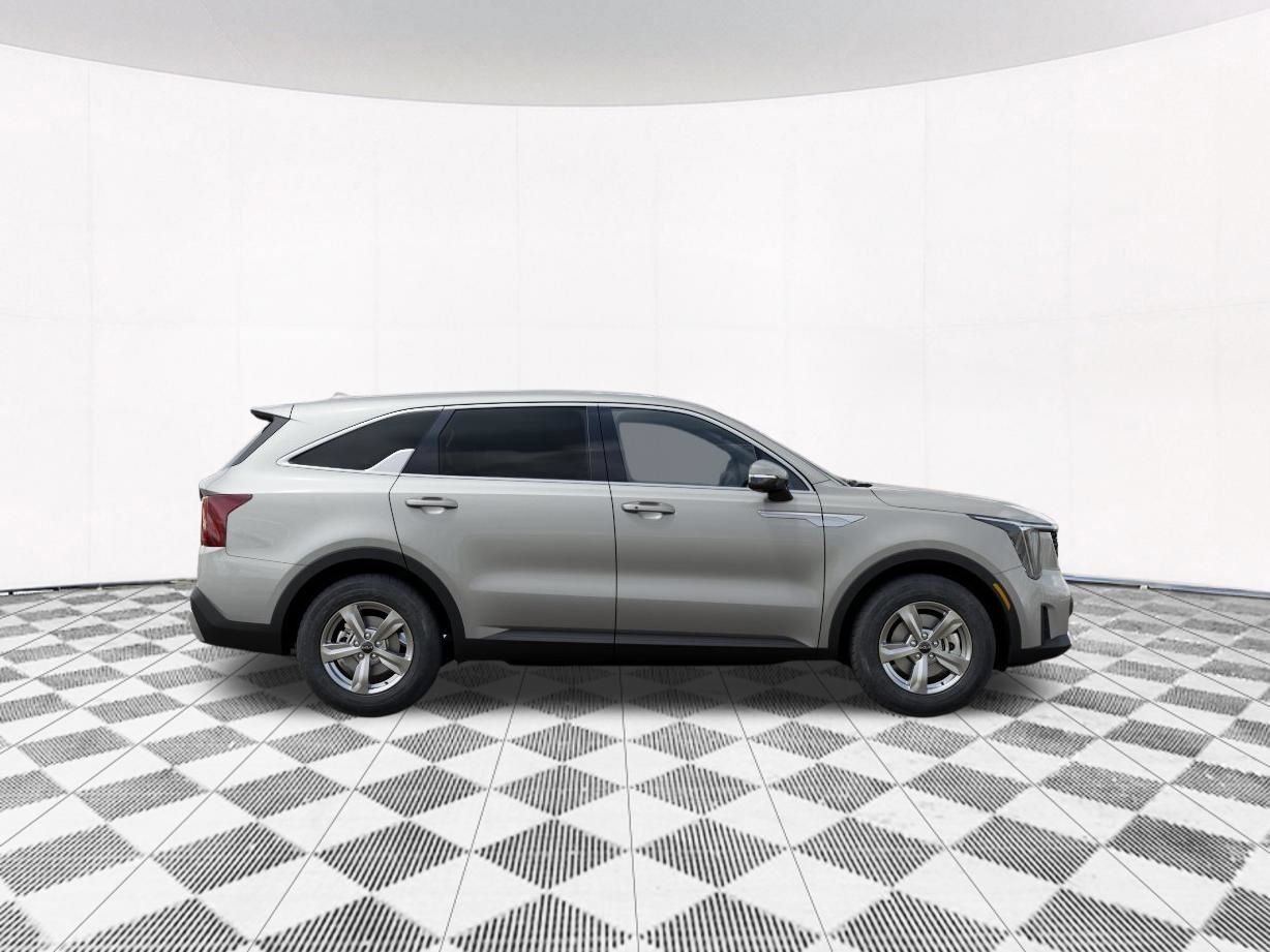Used 2026 Kia Sorento LX FWD image 10