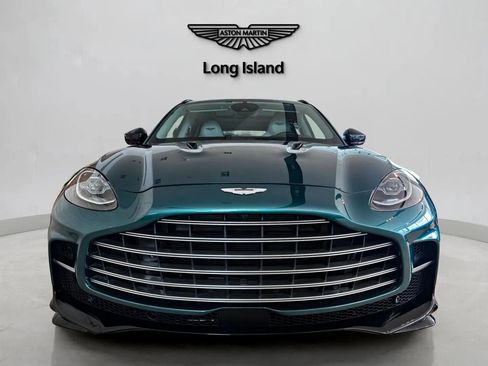 Used 2024 Aston Martin DBX 707 image 2