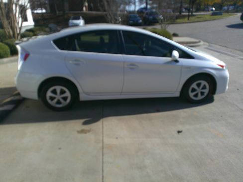 Used 2015 Toyota Prius Two image 17