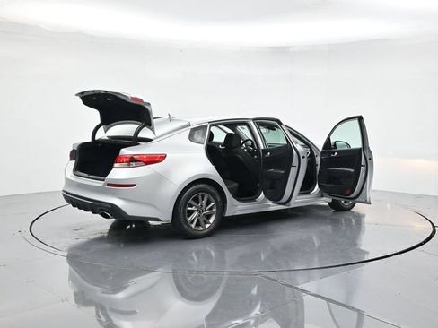 Used 2020 Kia Optima LX FWD image 50