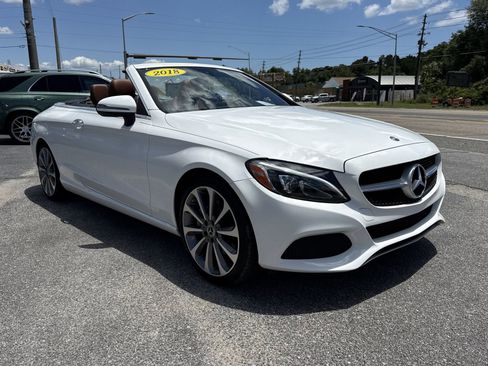Used 2018 Mercedes-Benz C 300 Cabriolet image 4