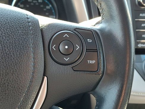 Used 2016 Toyota RAV4 XLE image 24