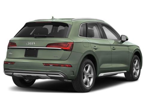 Used 2024 Audi Q5 2.0T Premium w/ Convenience Package AWD/4WD image 3