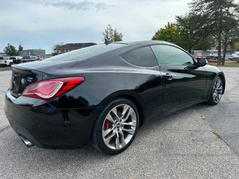 Used 2013 Hyundai Genesis 2.0T RWD image 6