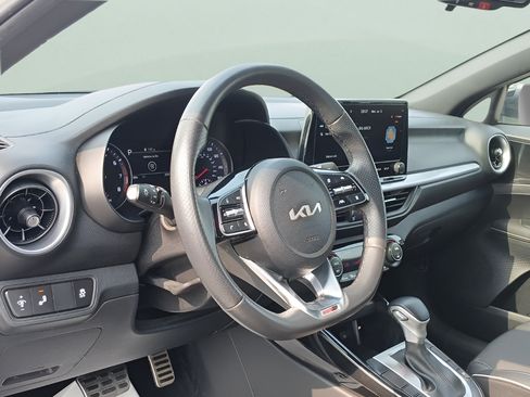 Used 2024 Kia Forte GT-Line FWD image 13