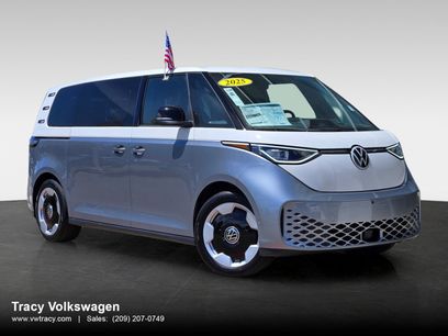 New 2025 Volkswagen ID. Buzz Pro S Plus