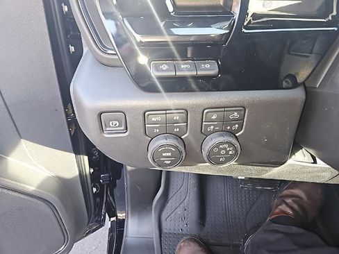 New 2026 Chevrolet Silverado 1500 ZR2 image 12