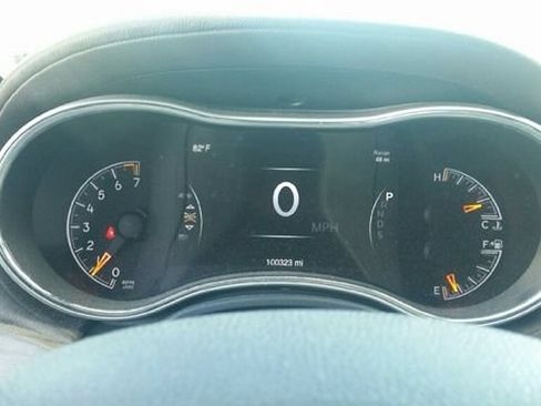 Used 2014 Jeep Grand Cherokee Overland AWD/4WD image 11