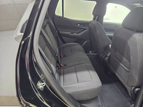 Used 2025 Chevrolet Equinox LT AWD/4WD image 19
