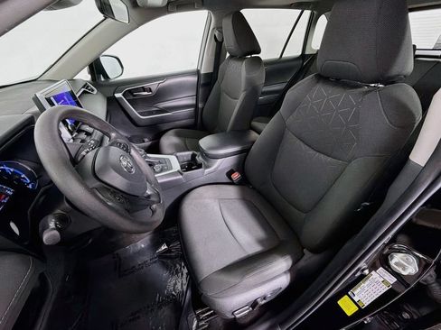 Used 2023 Toyota RAV4 XLE w/ Convenience Package AWD/4WD image 19