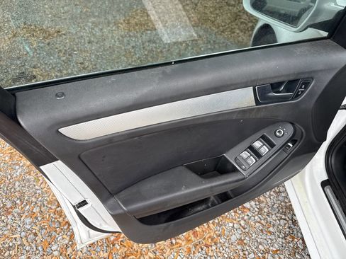 Used 2015 Audi A4 2.0T Premium image 11