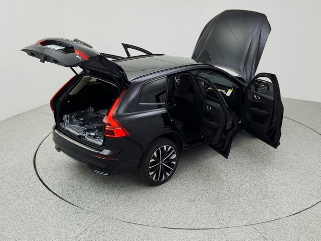 New 2026 Volvo XC60 B5 Ultra w/ Protection Package Premier AWD/4WD image 35