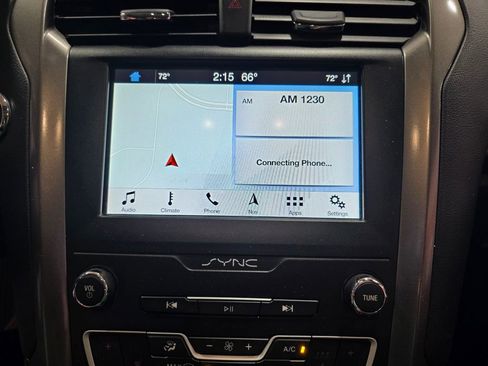 Used 2019 Ford Fusion SEL image 22