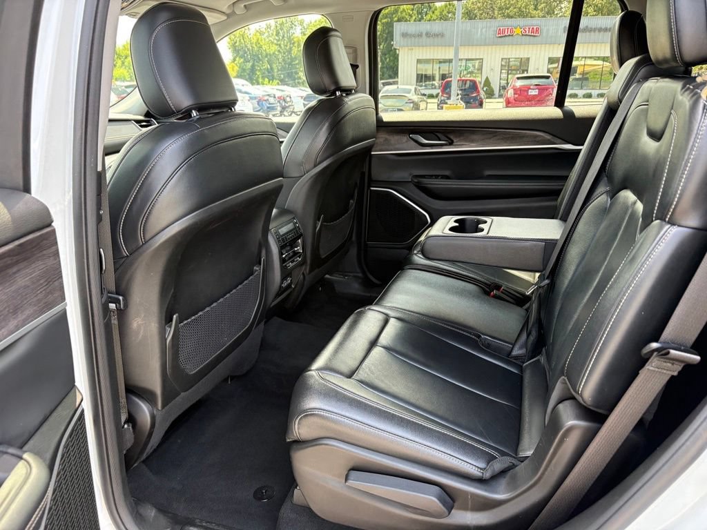 Used 2022 Jeep Grand Cherokee L Limited RWD image 21