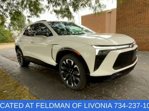 Used 2024 Chevrolet Blazer EV RS AWD/4WD image 2