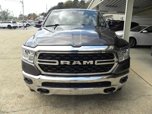 Used 2022 RAM 1500 Big Horn AWD/4WD image 2