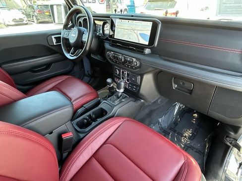 Used 2024 Jeep Wrangler Unlimited Rubicon 392 AWD/4WD image 13