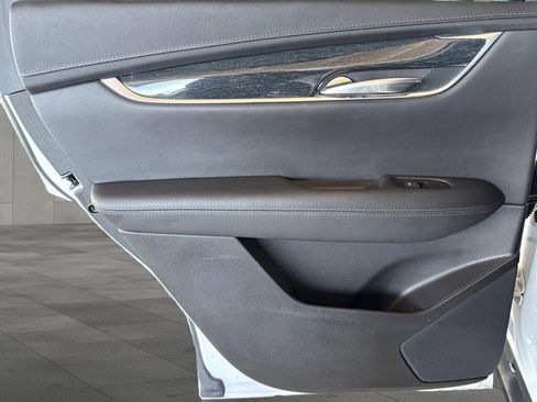 Used 2022 Cadillac XT5 Premium Luxury image 24