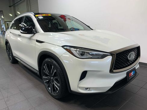 Used 2021 INFINITI QX50 Luxe w/ Appearance Package image 2