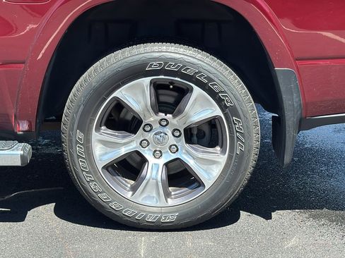 Used 2019 RAM 1500 Laramie w/ Sport Appearance Package AWD/4WD image 4