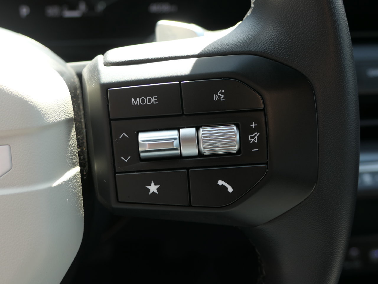 Certified 2025 Kia K4 GT-Line w/ GT-Line Premium Package FWD image 16