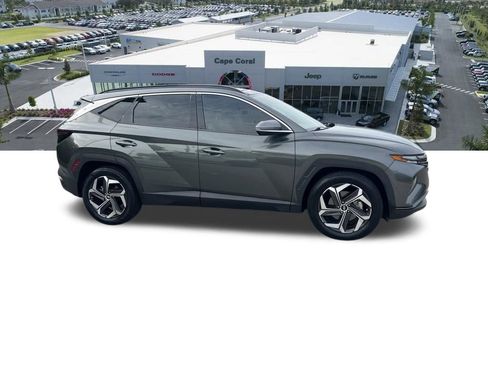 Used 2022 Hyundai Tucson Limited FWD image 11