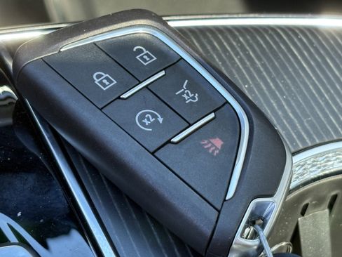 New 2026 Cadillac Lyriq V image 34