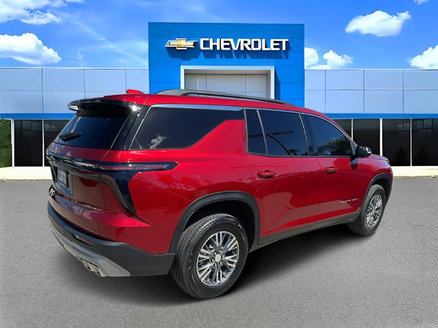 Used 2026 Chevrolet Traverse LT w/ LPO, Cargo Package FWD image 3
