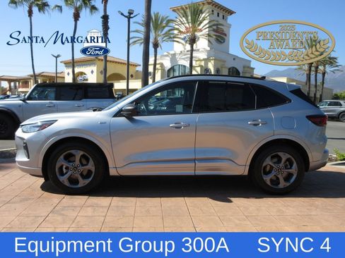 Certified 2023 Ford Escape ST-Line FWD image 1