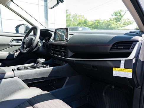 New 2026 Nissan Rogue SV AWD/4WD image 28