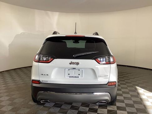 Used 2022 Jeep Cherokee Limited w/ Elite Package image 3