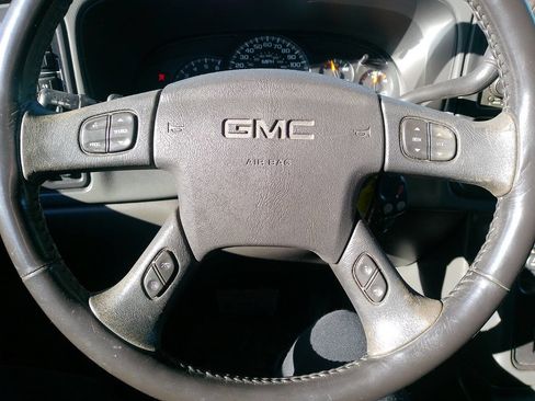 Used 2006 GMC Sierra 2500 SLE w/ Snow Plow Prep Package image 28