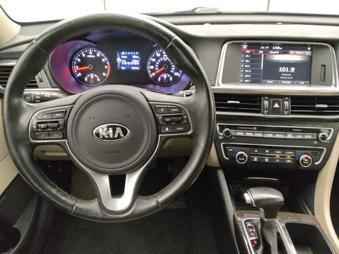 Used 2017 Kia Optima EX w/ Premium Package FWD image 22