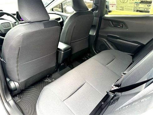 New 2026 Toyota Prius LE image 17