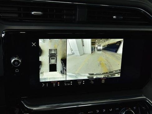 Used 2024 GMC Sierra 1500 Denali w/ Technology Package image 44