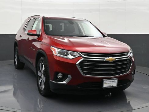 Certified 2019 Chevrolet Traverse LT w/ LT Premium Package AWD/4WD image 7