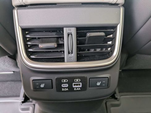 Certified 2024 Subaru Outback Limited AWD/4WD image 16