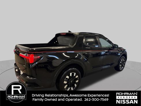 Used 2025 Hyundai Santa Cruz SEL AWD/4WD image 5