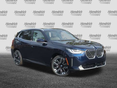 Used 2026 BMW X3 xDrive30i w/ Premium Package AWD/4WD image 2