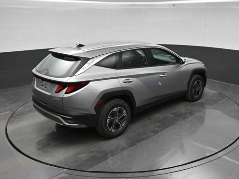New 2026 Hyundai Tucson Blue SE AWD/4WD image 30