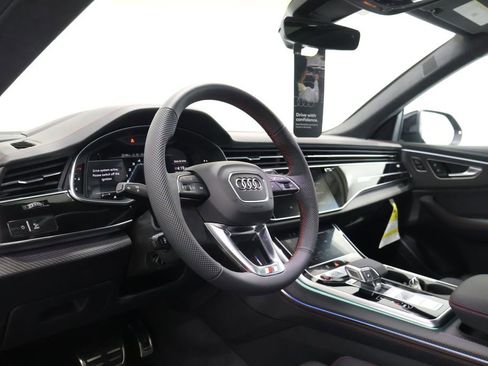 New 2026 Audi SQ8 Prestige image 15