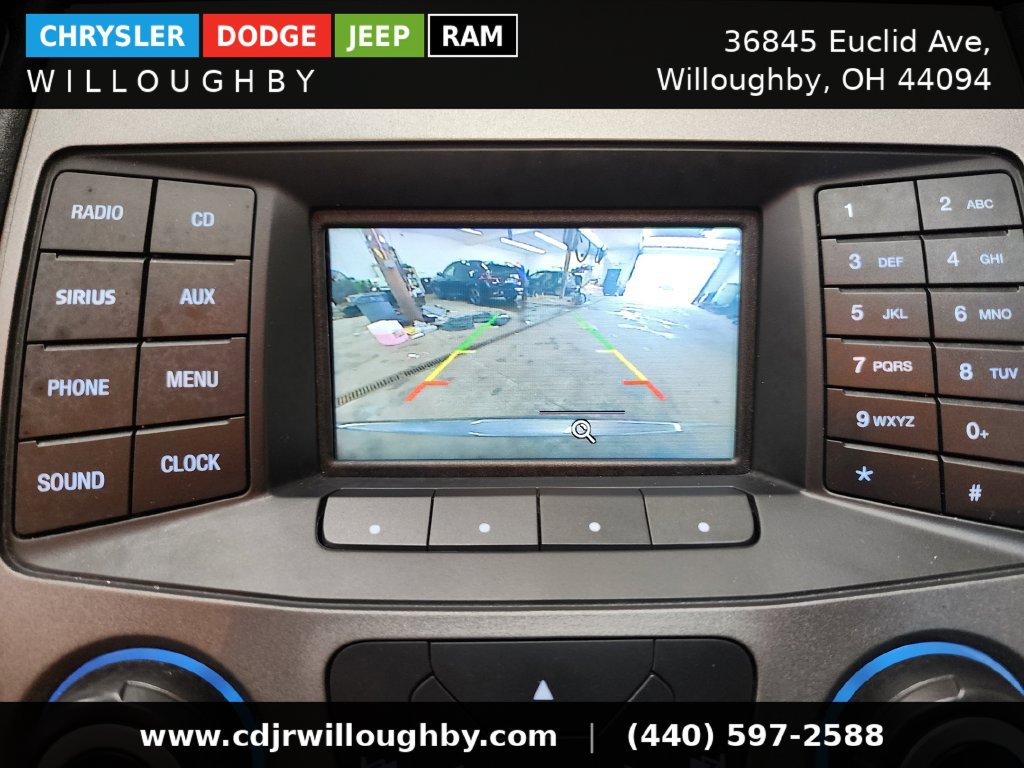 Used 2017 Ford Taurus SE FWD image 22